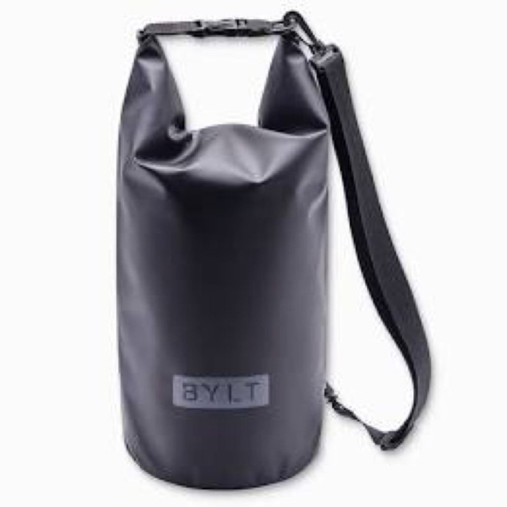 BYLT Premium Basics Bios Fold Top Dry Clip Bag NWT in Black